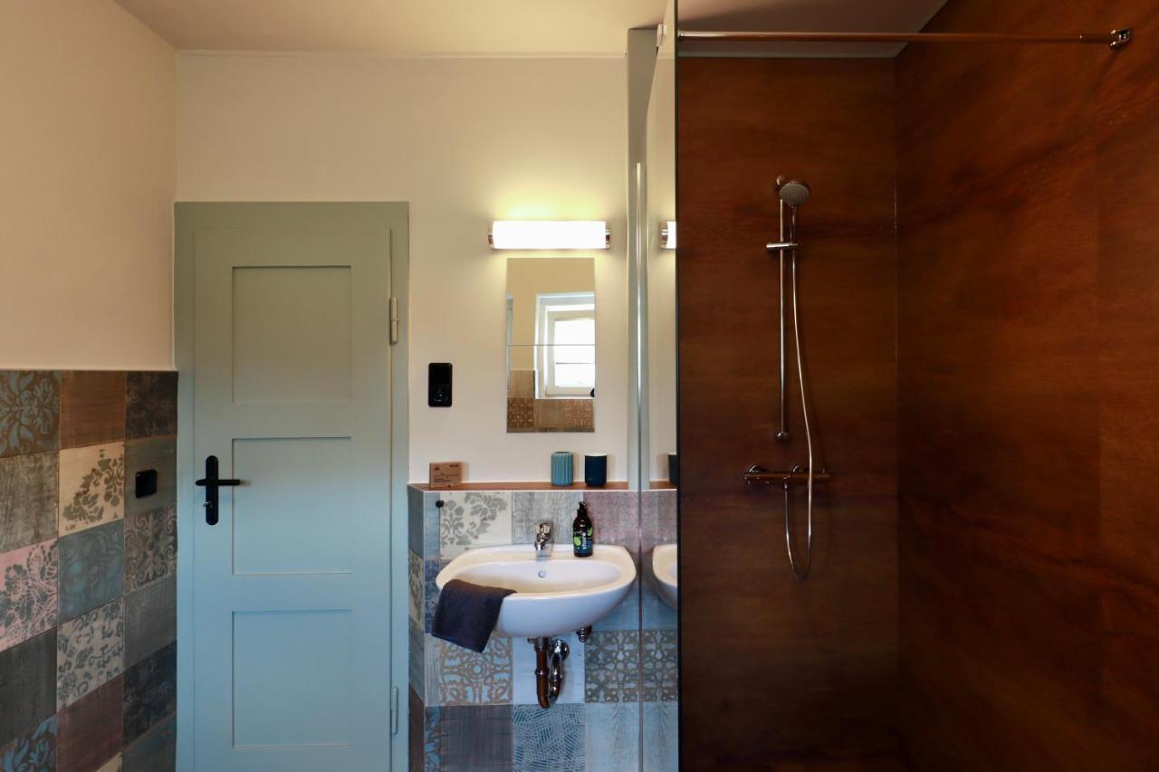 Ferienwohnung 60Er Jahre Design Apartment - 65Qm Fewo Im Zittauer Gebirge - Familienfreundliche Unterkunft Am Bergfuss Zum Toepfer Olbersdorf ภายนอก รูปภาพ