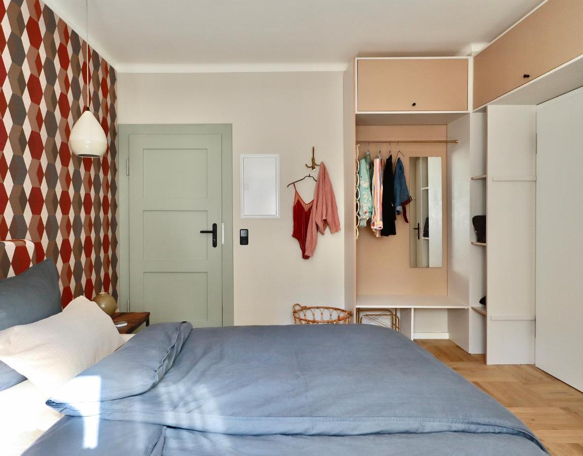 Ferienwohnung 60Er Jahre Design Apartment - 65Qm Fewo Im Zittauer Gebirge - Familienfreundliche Unterkunft Am Bergfuss Zum Toepfer Olbersdorf ภายนอก รูปภาพ