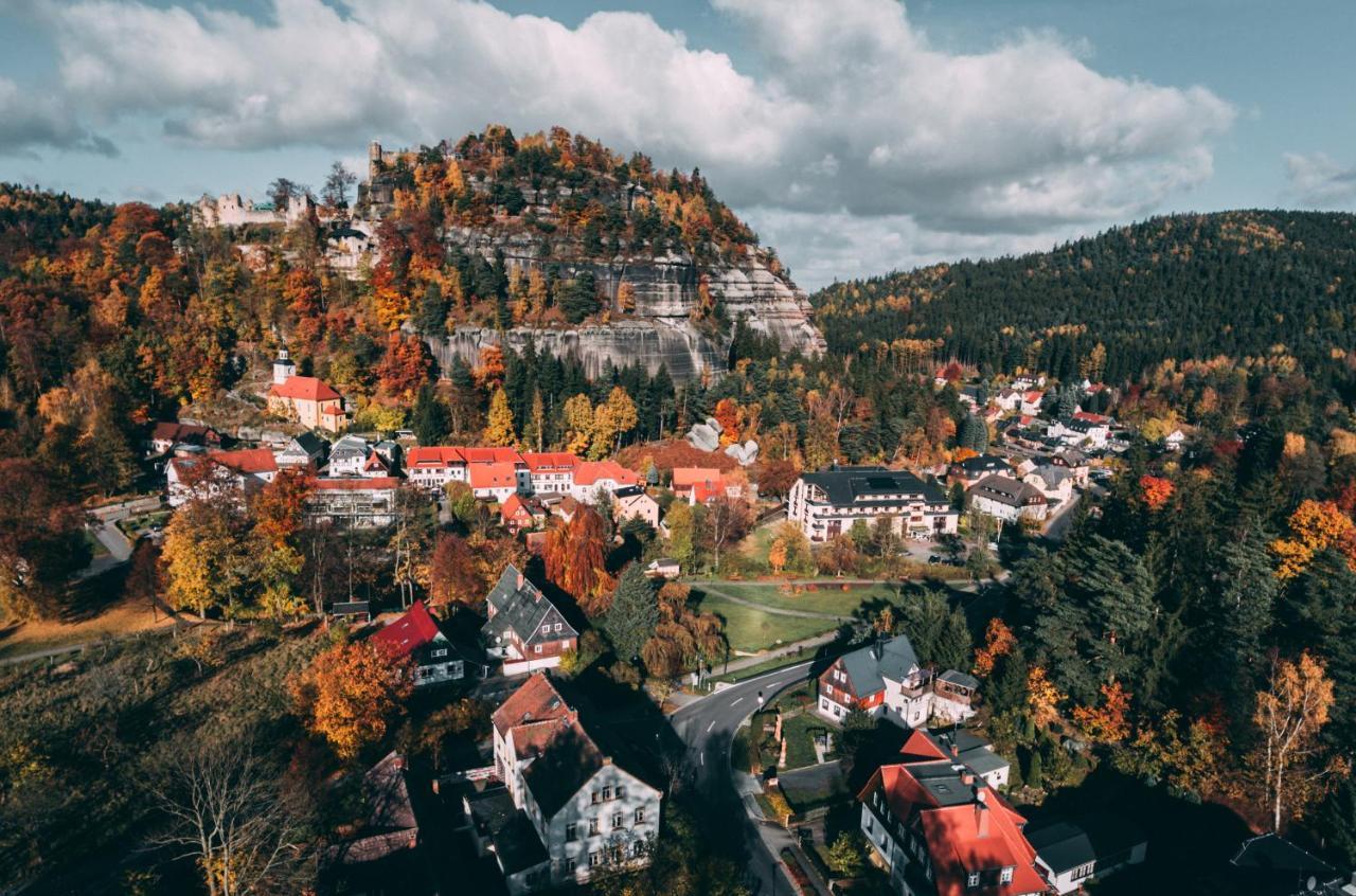 Ferienwohnung 60Er Jahre Design Apartment - 65Qm Fewo Im Zittauer Gebirge - Familienfreundliche Unterkunft Am Bergfuss Zum Toepfer Olbersdorf ภายนอก รูปภาพ