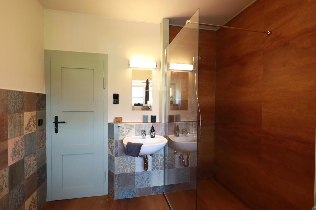 Ferienwohnung 60Er Jahre Design Apartment - 65Qm Fewo Im Zittauer Gebirge - Familienfreundliche Unterkunft Am Bergfuss Zum Toepfer Olbersdorf ภายนอก รูปภาพ